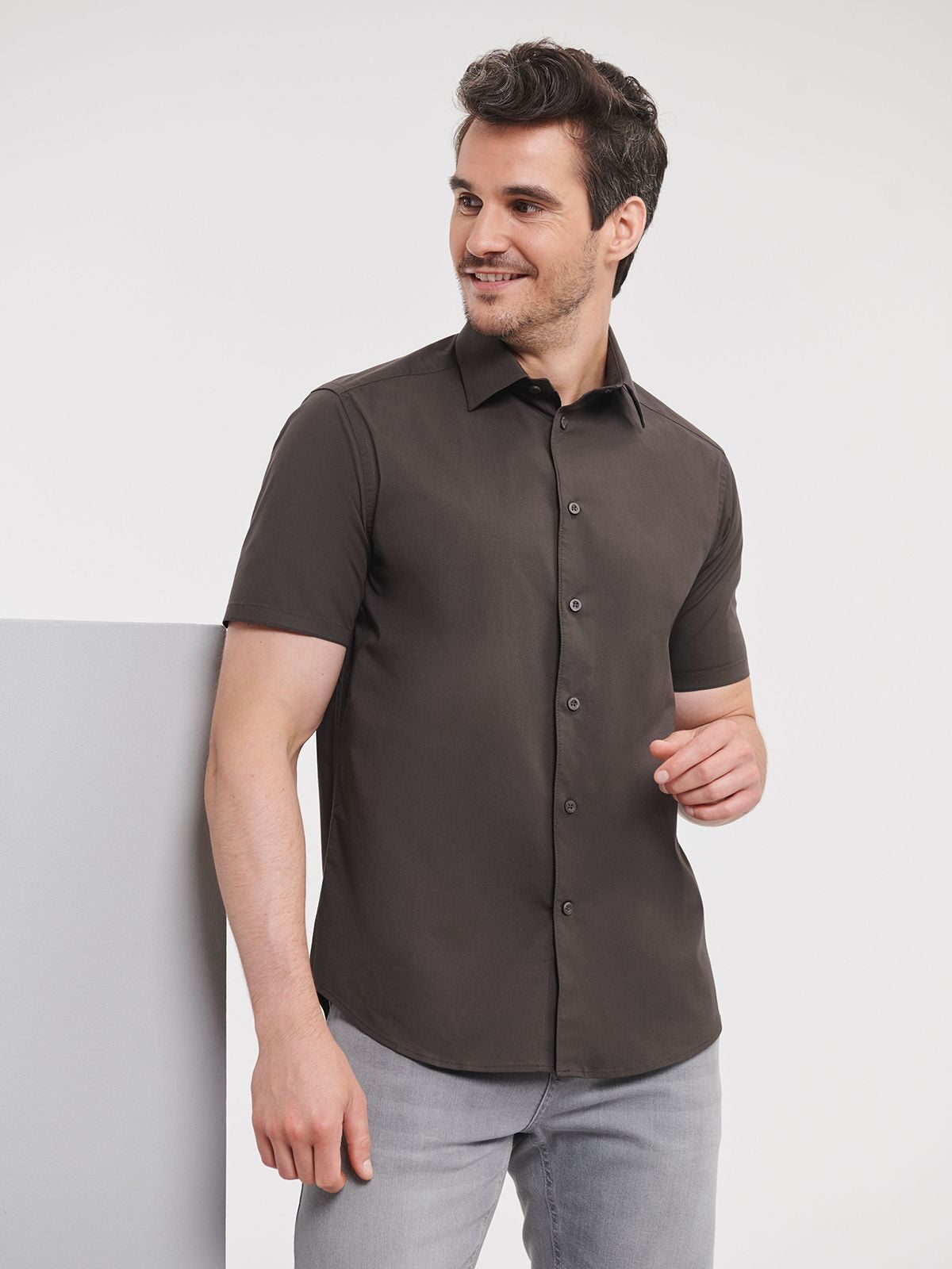 Men's Short Sleeve Easy Care Fitted Shirt