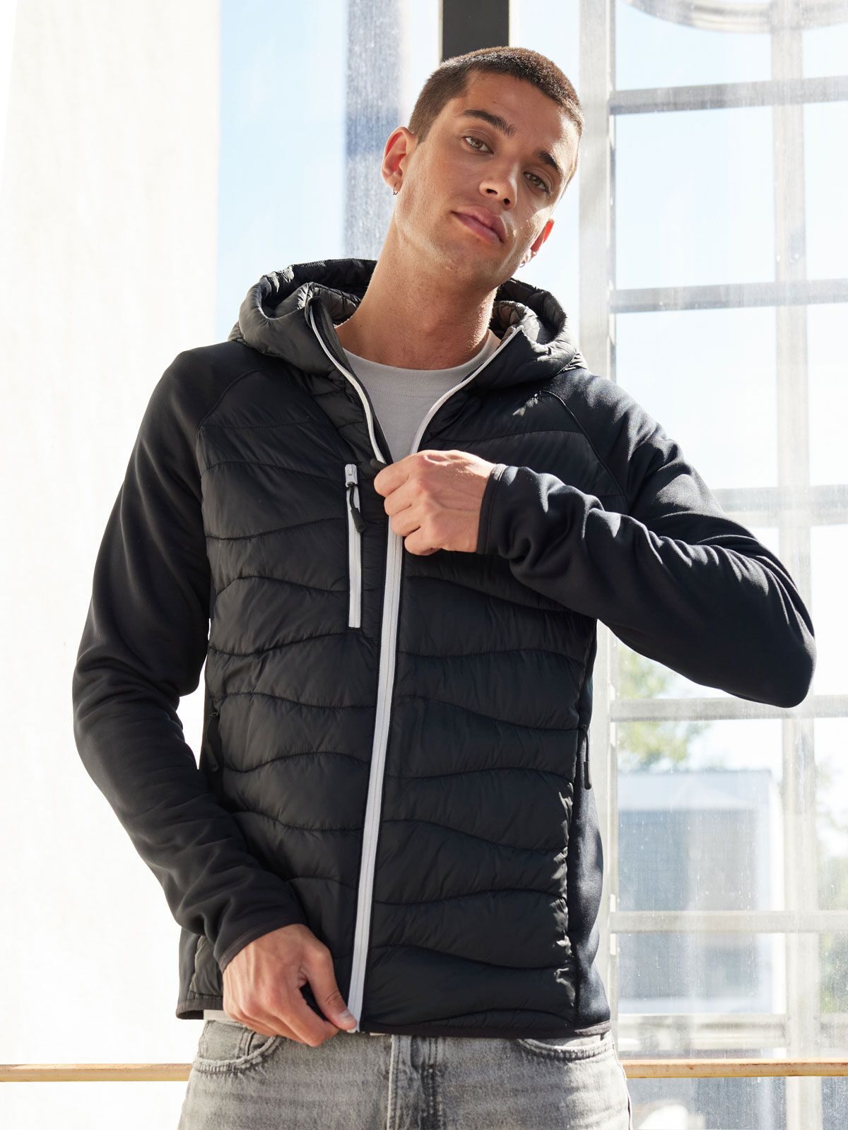 Men's Hybrid Jacket