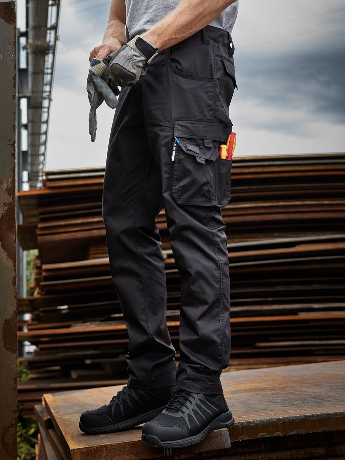 Workwear Pants Light Slim-Line
