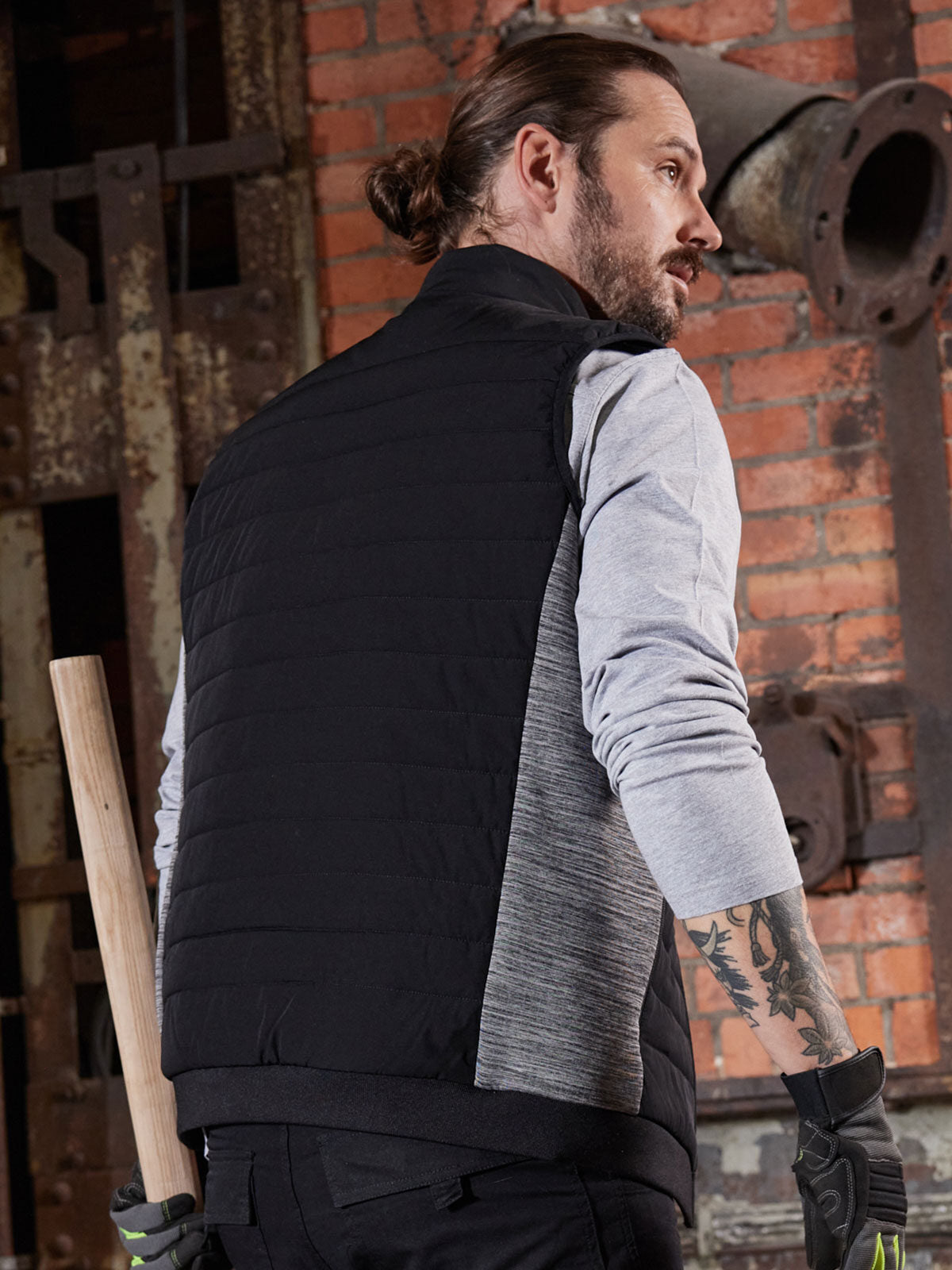 Men's Padded Hybrid Vest