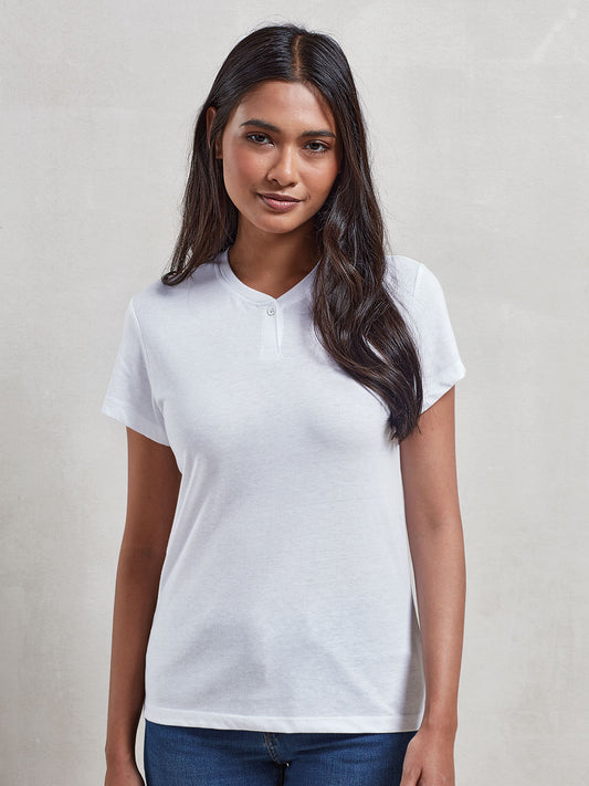 Womenâs âComisâ Sustainable Tee