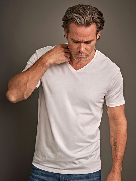 Men's Stretch V-neck tee